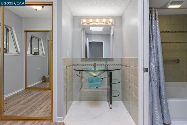 APT-1 - 1244 Singingwood Ct, Townhouse with 2 bedrooms, 2 bathrooms and 1 parking in Walnut Creek CA | Image 21