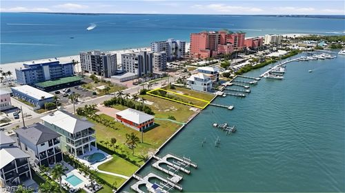 385 Estero Blvd, FORT MYERS BEACH, FL, 33931-2014 | Card Image