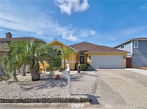 13613 Port Royal Ct, Corpus Christi, TX, 78418-6976 | Card Image