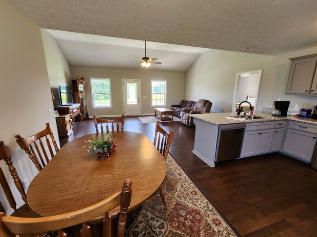 4574 Long Creek Rd, House other with 3 bedrooms, 2 bathrooms and 2 parking in Lafayette TN | Image 13