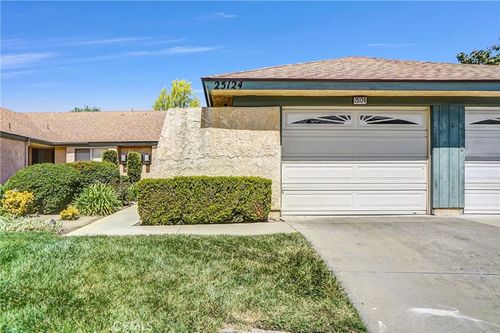 25124 Village 25, Camarillo, CA, 93012 | Card Image