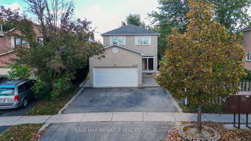 3118 Shadetree Dr, Mississauga, ON, L5N6P3 | Card Image