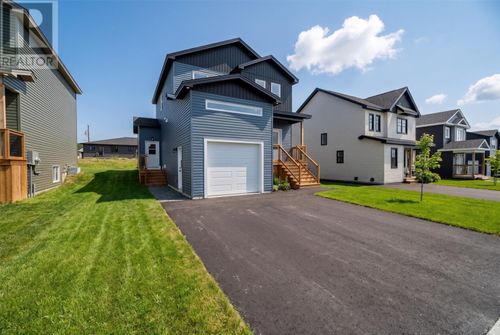 102 Trenton Dr, Home with 4 bedrooms, 4 bathrooms and null parking in Paradise NL | Card Image