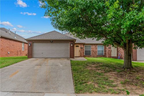 288-286-288 Copper Oaks Dr, Centerton, AR, 72719-9786 | Card Image