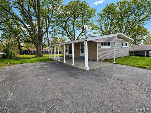 1130 Trampe Ave, Saint Louis, MO, 63138-3014 | Card Image