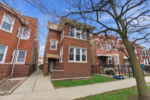 2318 W Addison Street, Chicago, IL, 60618 | Card Image