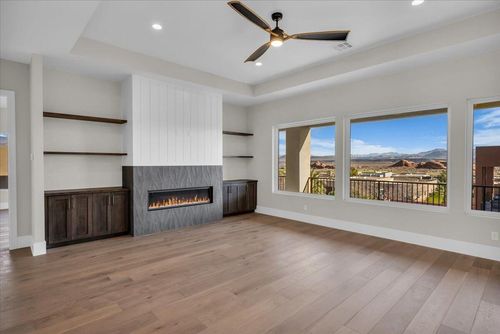 5496 W Sand Ridge Dr, Hurricane, UT, 84737-7787 | Card Image