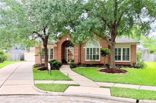 8530 Chipping Rock Dr, Sugar Land, TX, 77479-6449 | Card Image