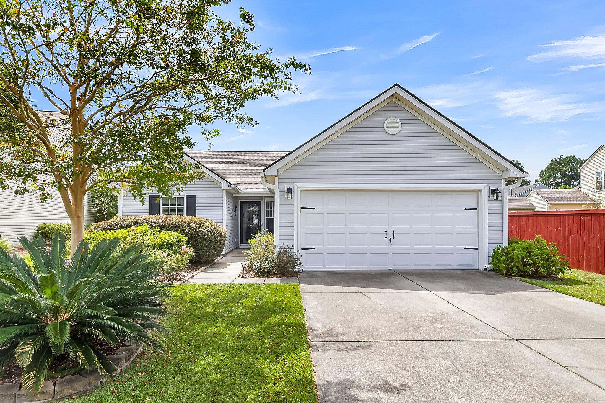 Dolphin Dr, Summerville, SC 29485