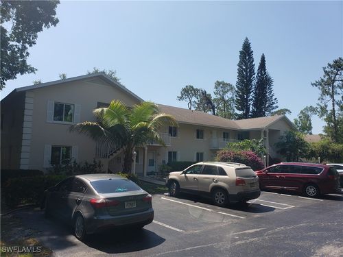 apt-d202-240 Timber Lake Cir, NAPLES, FL, 34104-0844 | Card Image
