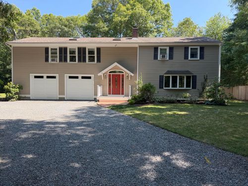 536 Skunknet Rd, Centerville, MA, 02632-2738 | Card Image