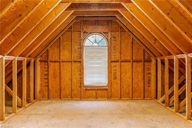Attic | Image 38