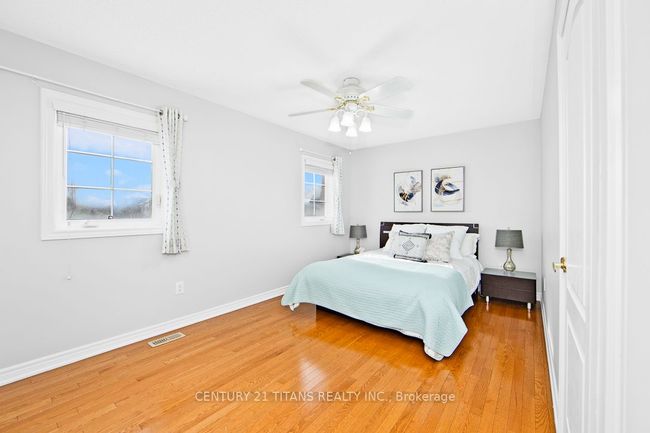 61 Rizal Ave, House attached with 3 bedrooms, 4 bathrooms and 2 parking in Markham ON | Image 11
