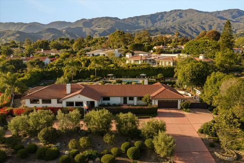 951 Via Los Padres, SANTA BARBARA, CA, 93111-1325 | Card Image