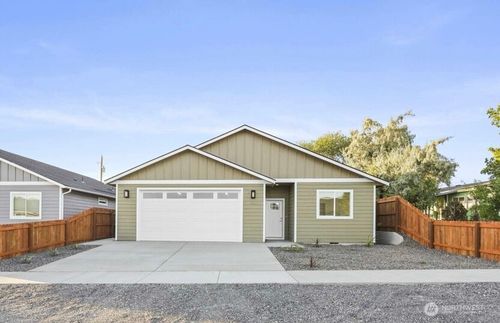 524 2nd Ave Se, Soap Lake, WA, 98851 | Card Image