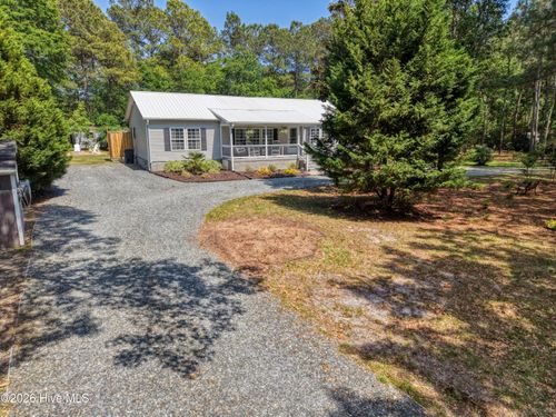 503 Groves Point Dr, Hampstead, NC, 28443-3158 | Card Image