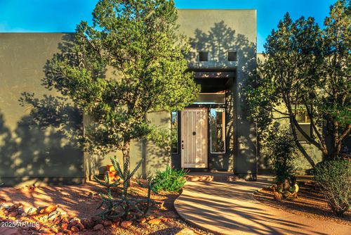 806 W Chapel Rd, Sedona, AZ, 86336-7139 | Card Image
