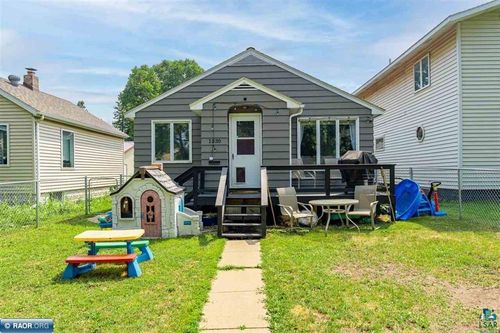 1530 11th St S, Virginia, MN, 55792-3330 | Card Image