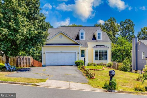 16866 Francis West Ln, DUMFRIES, VA, 22026-2106 | Card Image