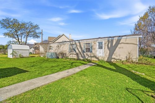 4037 Lands End Court, Granbury, TX, 76048 | Card Image