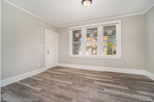 3759 Atkinson St, Detroit, MI, 48206-1806 | Card Image