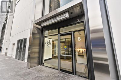 4902 - 8 Cumberland St, Condo with 2 bedrooms, 2 bathrooms and null parking in Toronto ON | Image 3