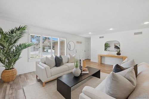 4571 Leathers, San Diego, CA, 92117 | Card Image