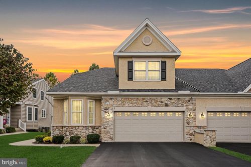 524 Hodgson Cir, WEST GROVE, PA, 19390-1372 | Card Image