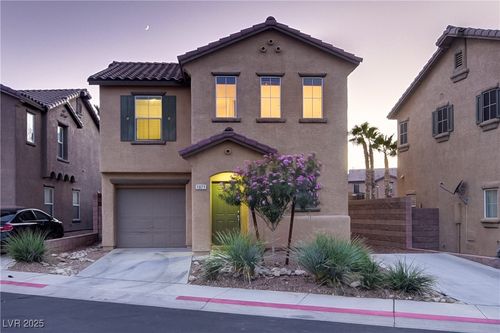 1071 Paradise Coach Dr, Henderson, NV, 89002-8944 | Card Image