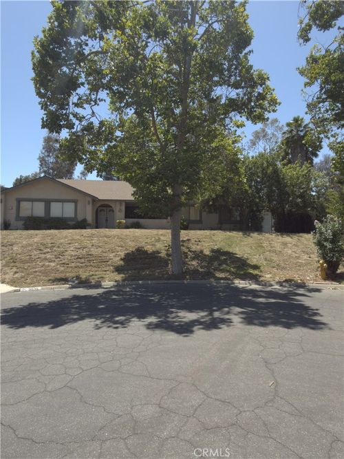 30311 Colina Verde St, Temecula, CA, 92592-5125 | Card Image