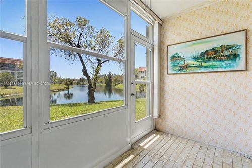 105-2831 E Sunrise Lakes Dr, Sunrise, FL, 33322 | Card Image