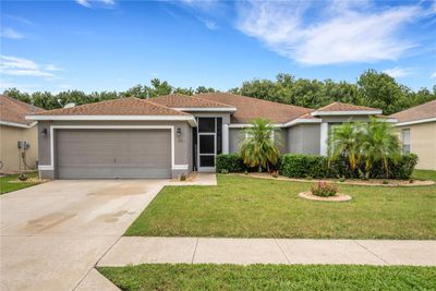 3383 Fiddle Leaf Way, House other with 3 bedrooms, 2 bathrooms and null parking in Lakeland FL | Image 1