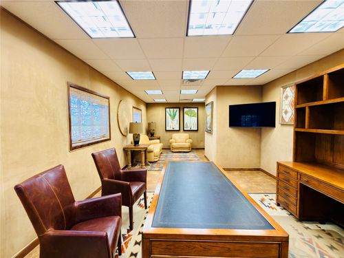 210 N Rose Ave, Breckenridge, TX, 76424-3524 | Card Image