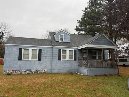 701 Wingfield Ave, Chesapeake, VA, 23325-2035 | Card Image