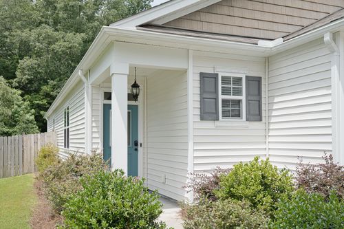 9815 Seed St, Ladson, SC, 29456-6762 | Card Image