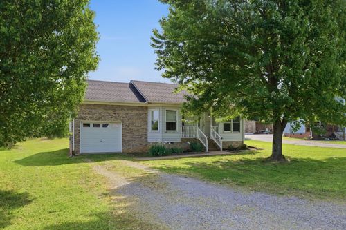 2636 Queen Anne Ct, Springfield, TN, 37172-3958 | Card Image