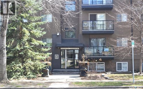 1013 Lansdowne Ave, Saskatoon, SK, S7H2C2 | Card Image