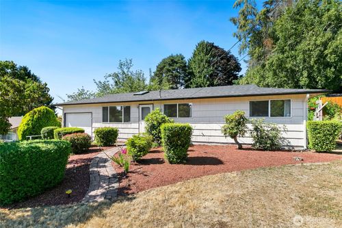 2434 Sw 328th St, Federal Way, WA, 98023-2541 | Card Image