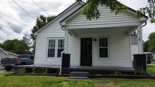 317 Hayes St, Woodbury, TN, 37190-1352 | Card Image