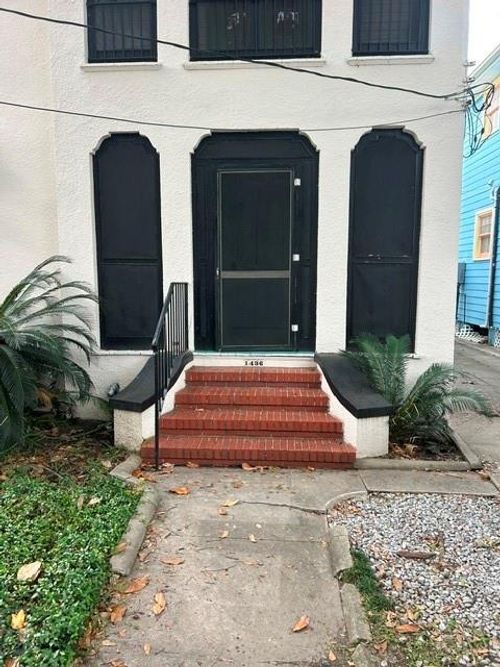 1436 Calhoun St, New Orleans, LA, 70118-6035 | Card Image