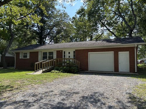 1204 Old Estill Springs Rd, Tullahoma, TN, 37388-4306 | Card Image