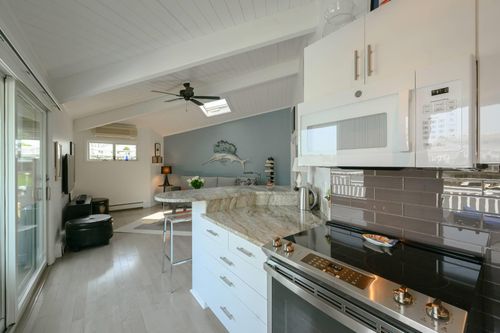 apt-8x-35 Library Ave, Westhampton Beach, NY, 11978-2647 | Card Image