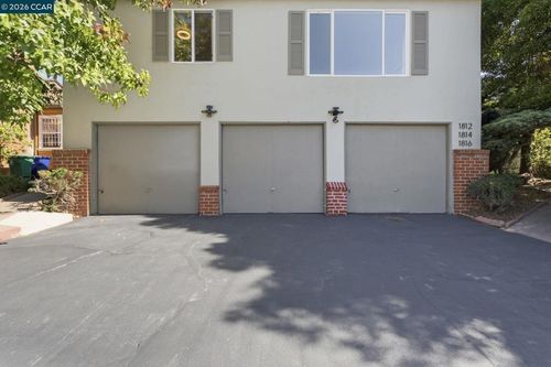 1812 Carlson Blvd, Richmond, CA, 94804-5222 | Card Image