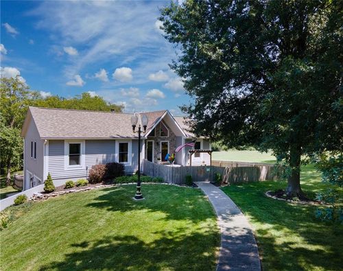 24411 Myers Ct, Peculiar, MO, 64078-9398 | Card Image