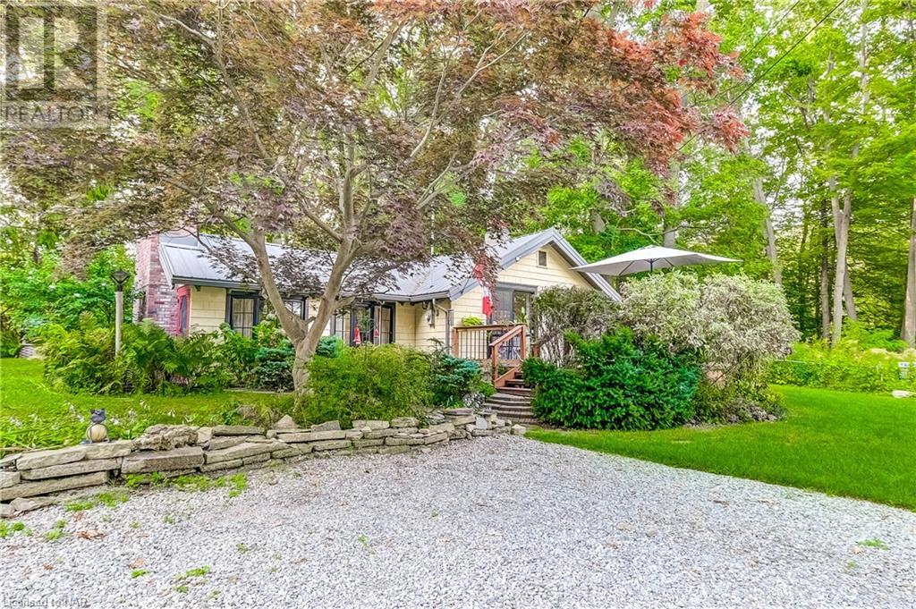 2552 Firelane 3, For Sale in Port Colborne Zoocasa