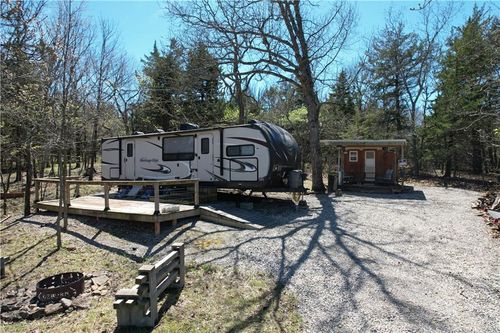 101 W Raintree Rdg, Mound City, KS, 66056-5433 | Card Image