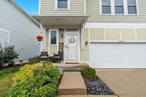 50462 Theodore Ln, Chesterfield, MI, 48051-3794 | Card Image