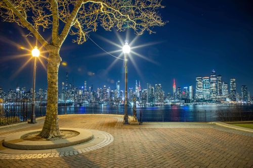 1-791 Boulevard E, Weehawken, NJ, 07086-6926 | Card Image