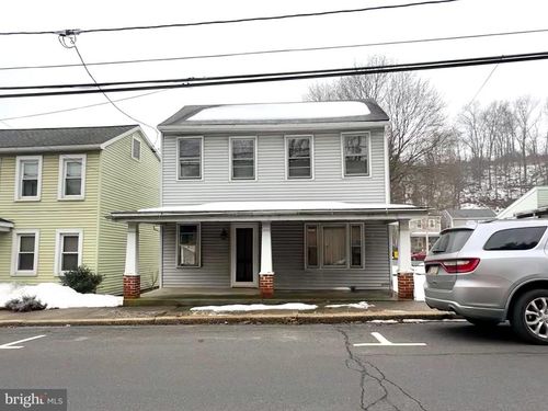 627 N Garfield Ave, SCHUYLKILL HAVEN, PA, 17972-1013 | Card Image