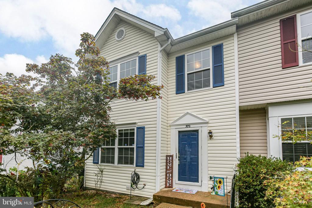 Munsons Hill Ct, Stafford, VA 22554